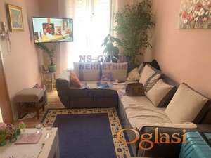 Trosoban stan 50m2 Petrovaradin